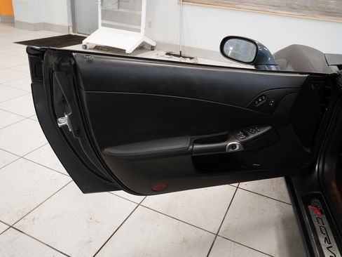 Used 2013 Chevrolet Corvette Grand Sport w/ 3LT Preferred Equipment Group image 14