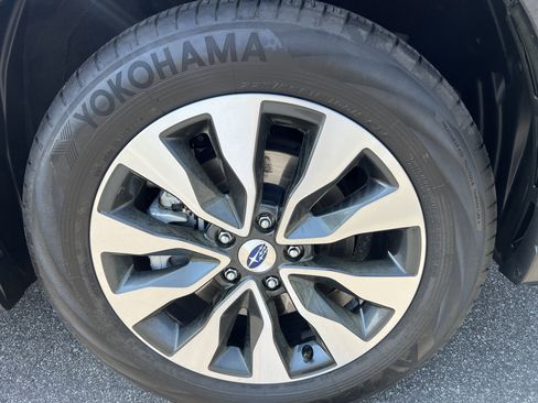 Used 2024 Subaru Outback Limited w/ Popular Package #2 image 12