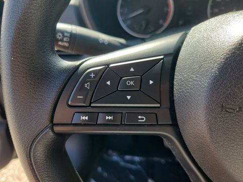 Certified 2025 Nissan Sentra S FWD image 17