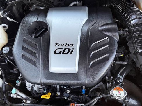 Used 2014 Hyundai Veloster Turbo w/ Turbo Technology Package 04 FWD image 41