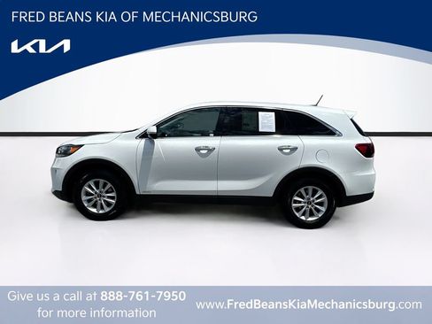 Used 2019 Kia Sorento AWD image 4