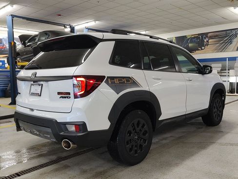 Used 2023 Honda Passport TrailSport image 36