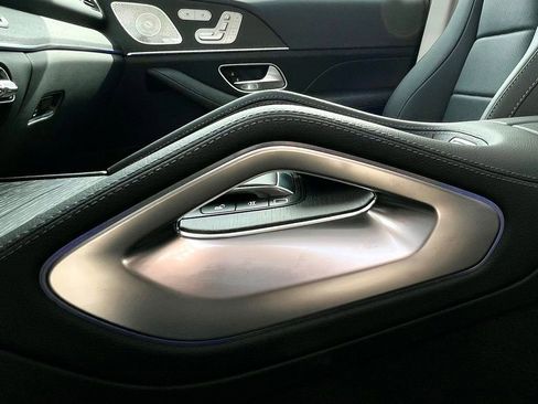 Certified 2026 Mercedes-Benz GLS 450 4MATIC image 25