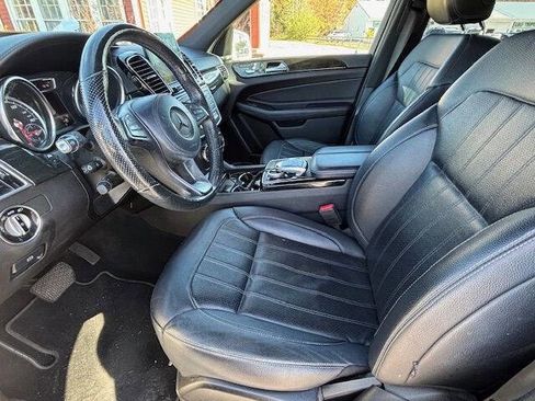 Used 2017 Mercedes-Benz GLS 450 4MATIC image 8