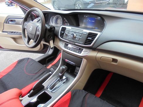 Used 2015 Honda Accord LX image 8