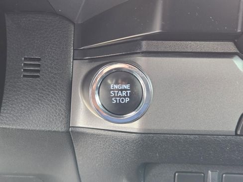 Used 2023 Toyota Tacoma TRD Off-Road w/ Technology Package RWD image 13