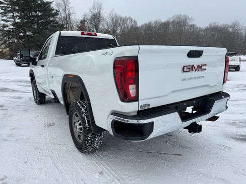 Used 2020 GMC Sierra 2500 4x4 Regular Cab image 3
