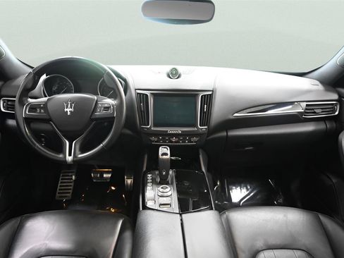 Used 2019 Maserati Levante AWD/4WD image 15