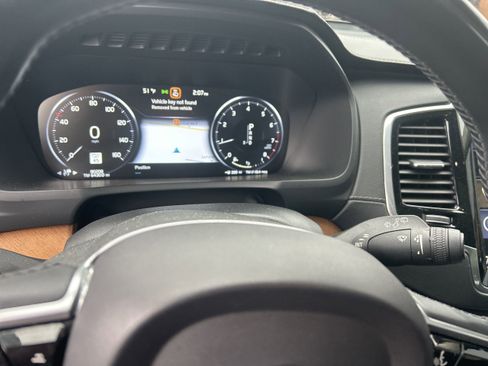 Used 2019 Volvo XC90 T6 Inscription w/ Advanced Package image 11