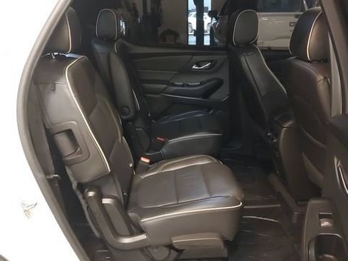 Used 2023 Chevrolet Traverse Premier w/ Redline Edition AWD/4WD image 33