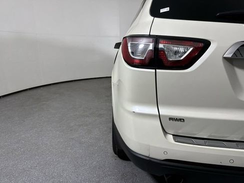 Used 2015 Chevrolet Traverse LTZ image 32