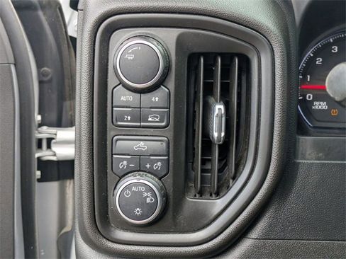 Used 2020 Chevrolet Silverado 1500 Custom w/ Custom Value Package image 19