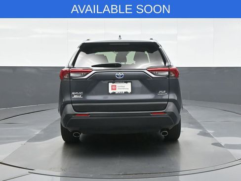 Used 2022 Toyota RAV4 XLE w/ Convenience Package AWD/4WD image 6
