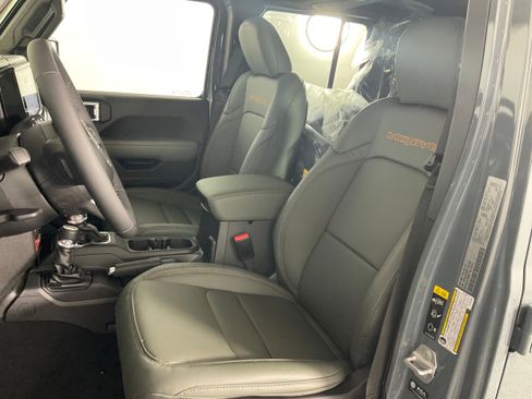 New 2026 Jeep Gladiator Mojave image 11