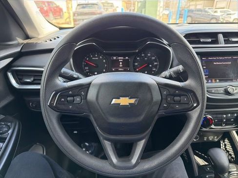 Used 2023 Chevrolet TrailBlazer LT image 18