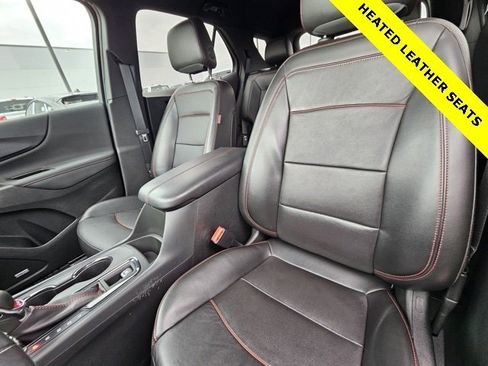 Used 2022 Chevrolet Equinox RS w/ RS Leather Package image 19