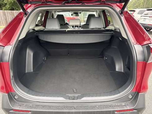 Used 2021 Toyota RAV4 XLE Premium FWD image 31