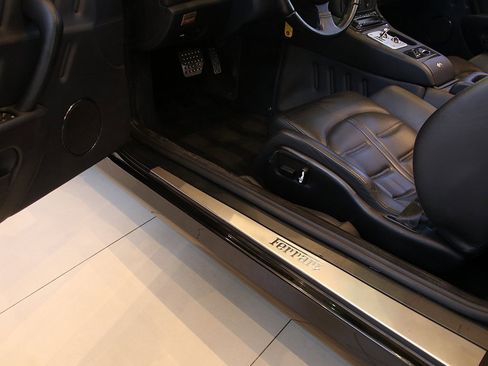 Used 2005 Ferrari 575M Maranello Superamerica image 55