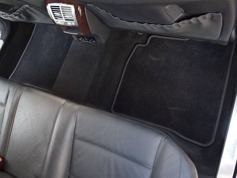 Used 2013 Mercedes-Benz S 550 image 50