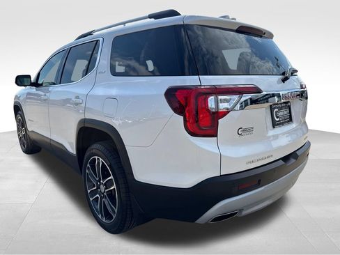 Certified 2023 GMC Acadia SLT w/ Technology Package AWD/4WD image 4
