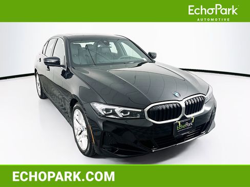 Used 2025 BMW 330i Sedan image 1