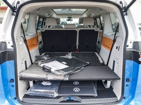 New 2025 Volkswagen ID. Buzz Pro S Plus image 13