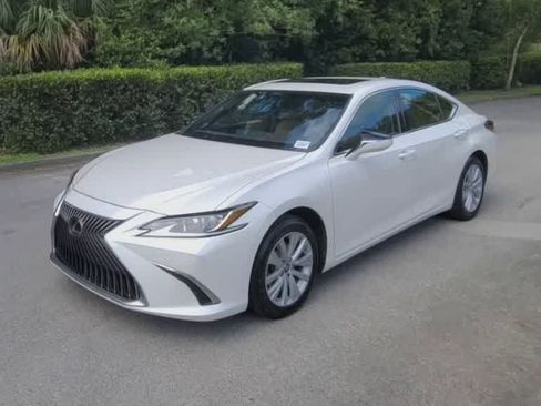 Used 2019 Lexus ES 350 w/ Accessory Package 2 FWD image 4