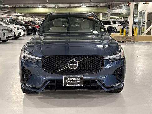Certified 2026 Volvo XC60 B5 Plus AWD/4WD image 6