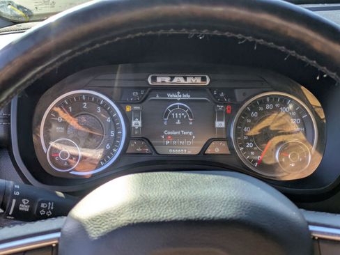 Used 2019 RAM 1500 Laramie image 14