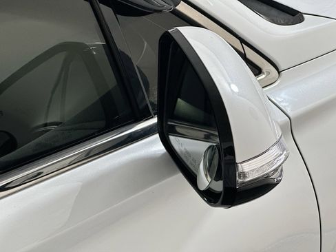 Used 2019 Hyundai Santa Fe Limited image 10