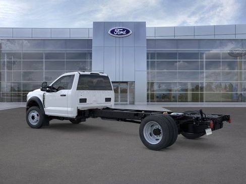 New 2026 Ford F550 2WD Regular Cab Super Duty image 4