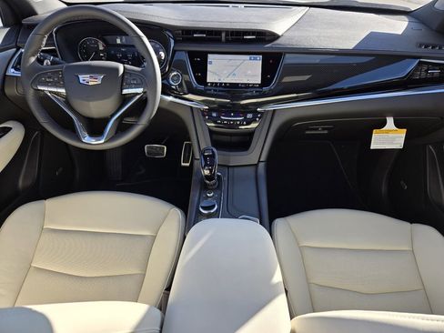 New 2025 Cadillac XT6 Sport image 2