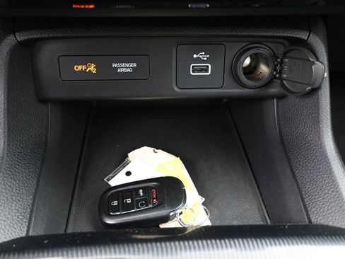 Used 2022 Honda Civic Sport image 15