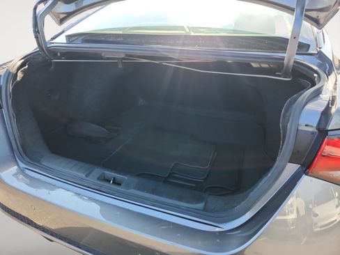 Used 2020 Nissan Sentra S w/ Trunk Package FWD image 15