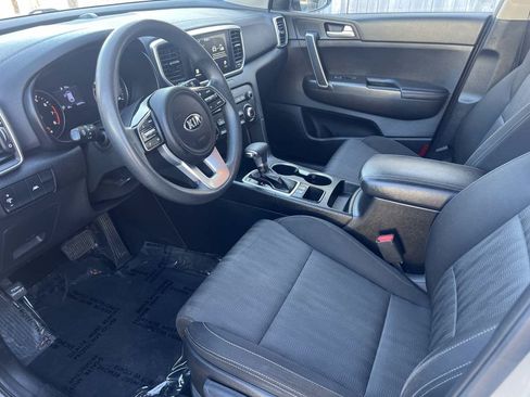 Used 2021 Kia Sportage LX FWD image 10