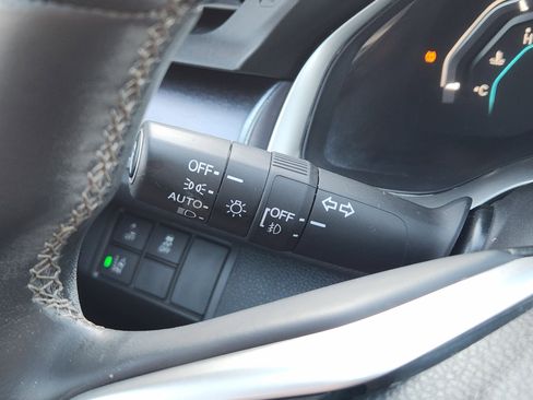 Used 2017 Honda Civic Touring image 34