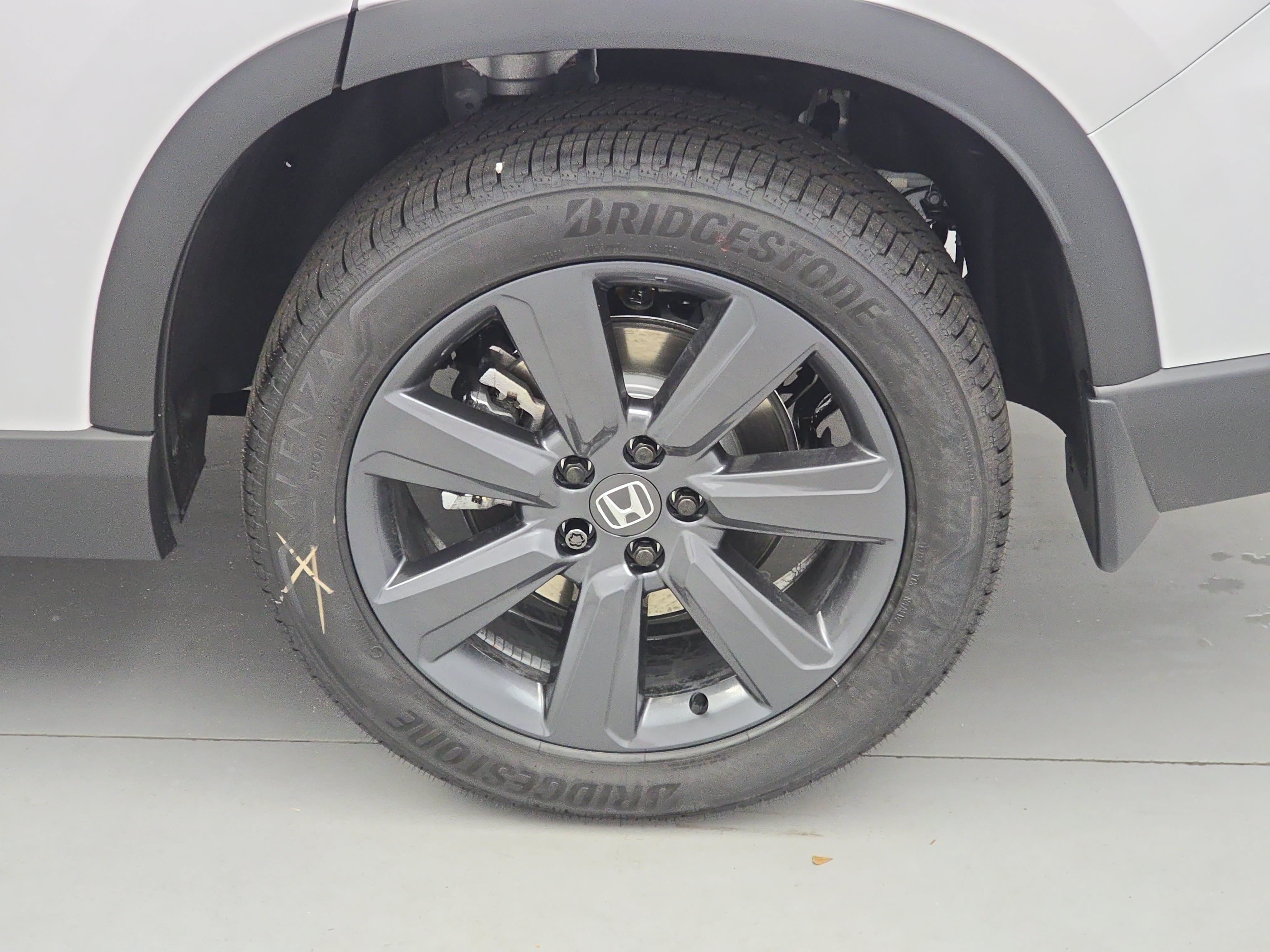 New 2026 Honda Pilot Sport image 34