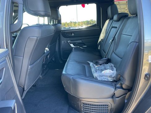 Used 2024 Toyota Tundra Platinum image 12