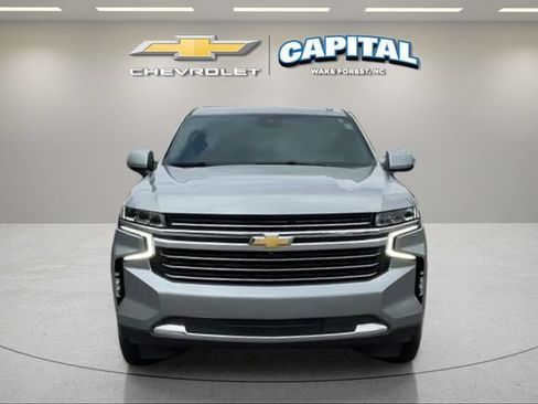 Used 2023 Chevrolet Tahoe LT w/ Luxury Package AWD/4WD image 9