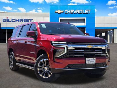 New 2026 Chevrolet Suburban LT w/ Comfort Package