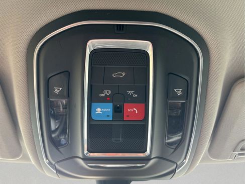 Certified 2022 Jeep Grand Cherokee L Laredo w/ Luxury Tech Group I image 24