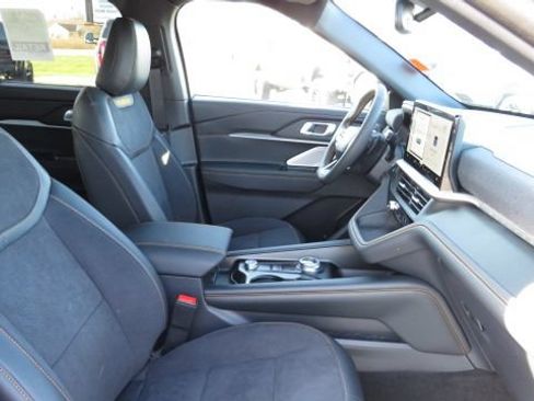 New 2026 Ford Explorer Tremor w/ Tremor Ultimate Package AWD/4WD image 16