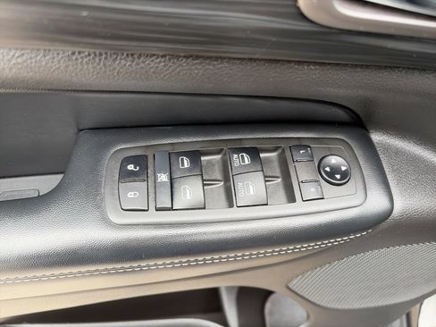 Used 2021 Jeep Grand Cherokee Freedom Edition RWD image 24