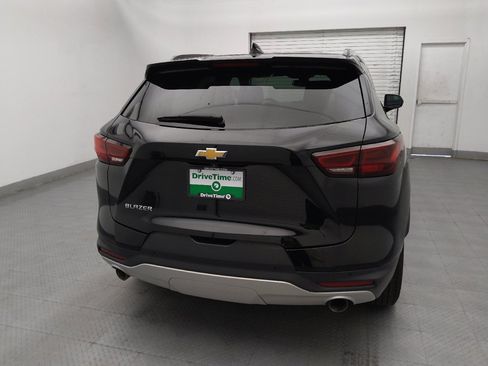 Used 2024 Chevrolet Blazer LT w/ Convenience Package FWD image 7