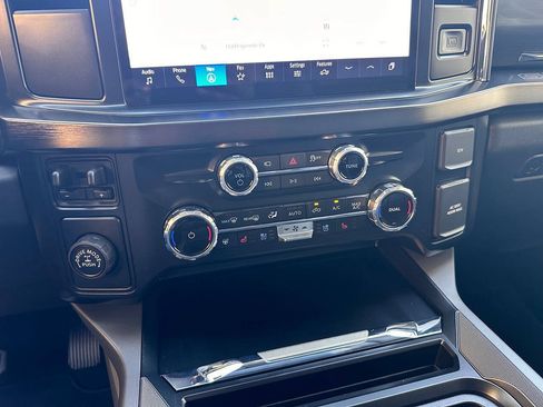 Used 2026 Ford F250 Lariat RWD image 20