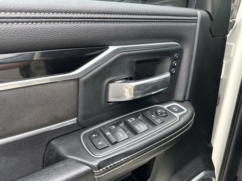 Used 2020 RAM 2500 Laramie w/ Night Edition AWD/4WD image 22