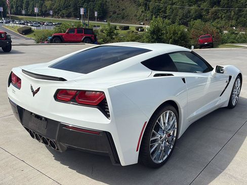Used 2019 Chevrolet Corvette Stingray Coupe w/ 2LT Preferred Equipment Group RWD image 3