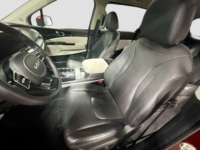 Used 2024 Kia Carnival SX Prestige FWD image 22