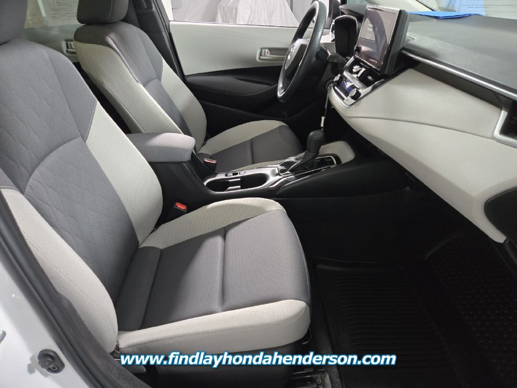Used 2024 Toyota Corolla LE FWD image 20