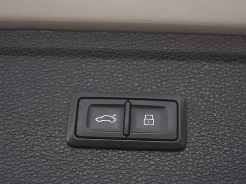 Used 2023 Audi Q5 2.0T Premium Plus w/ Premium Plus Package AWD/4WD image 43